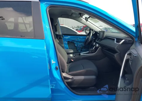 2021 Toyota Rav4 Le z USA, uszkodzony, nr VIN 2T3H1RFV3MW178011